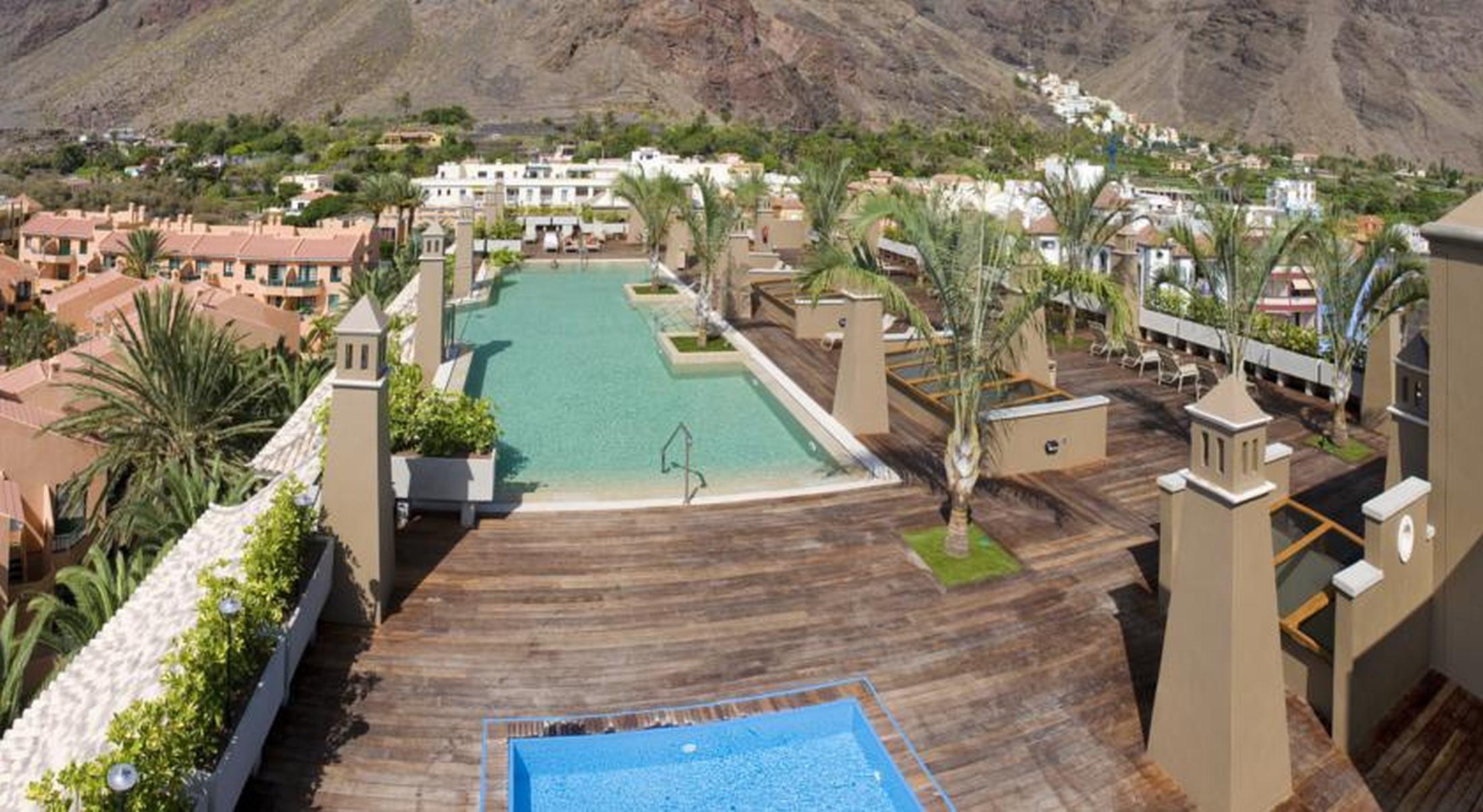 חוף ואיה גראן ריי Hotel Playa Calera מראה חיצוני תמונה