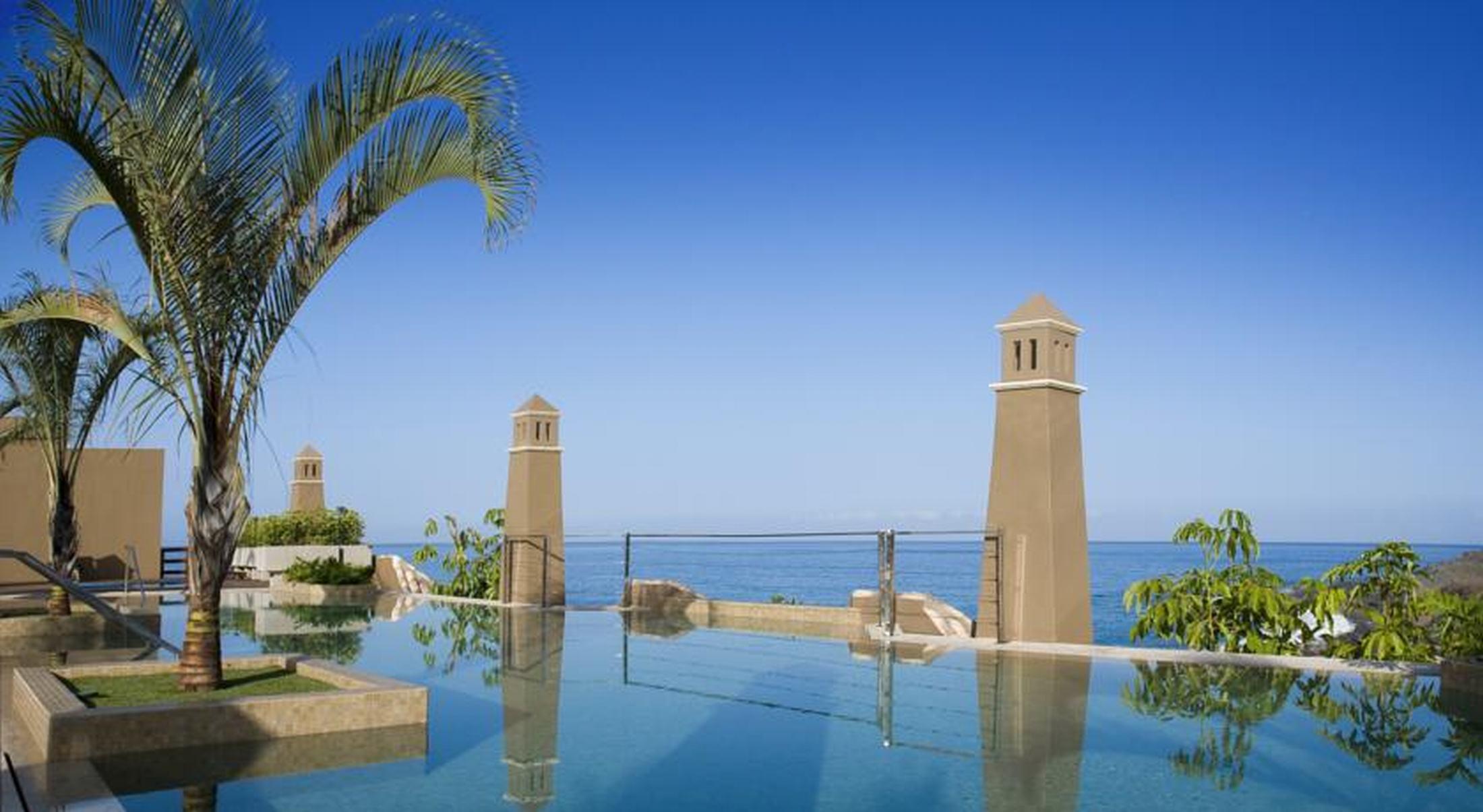 חוף ואיה גראן ריי Hotel Playa Calera מראה חיצוני תמונה