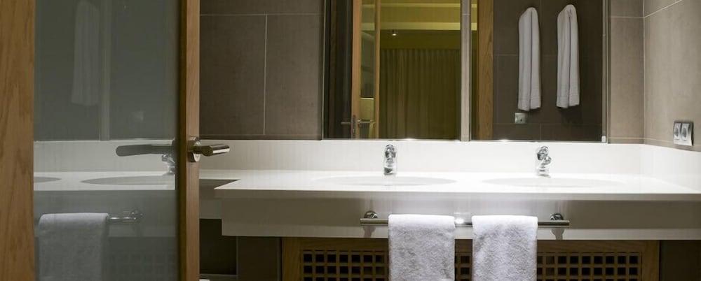 חוף ואיה גראן ריי Hotel Playa Calera מראה חיצוני תמונה